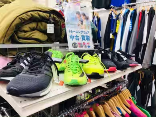 メンズファッション　シューズのスポーツ