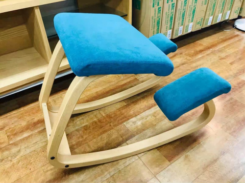 生活家具のバランスチェアー・イス