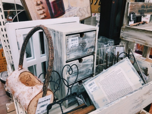 川崎　青葉　世田谷　鶴見　横浜　中古　食器　買取　の横浜川崎中古食器情報