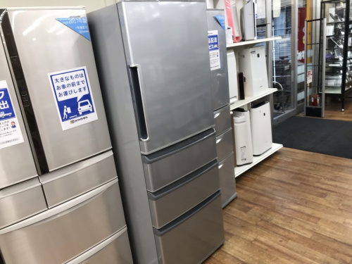 キッチン家電の冷蔵庫