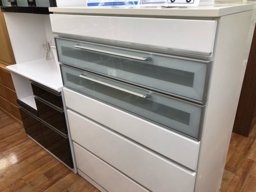 家具のチェスト