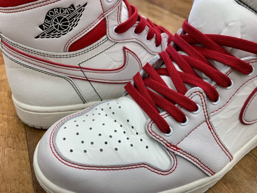 スニーカーのハイカットスニーカー