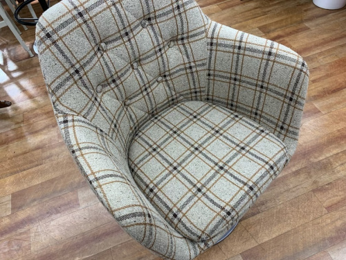 生活家具のイス