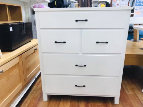 収納家具のチェスト