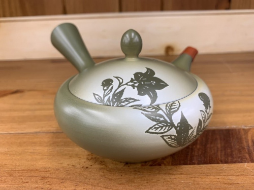 テーブルウェアの喫茶