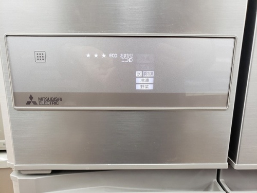 冷蔵庫の6ドア冷蔵庫