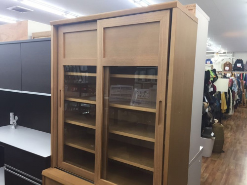 家具のカップボード・食器棚