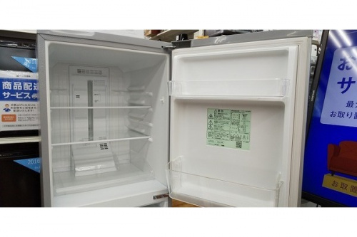 冷蔵庫の2ドア冷蔵庫