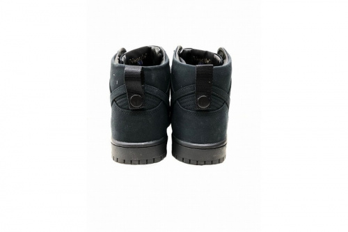 ミドルカットスニーカーのNIKELAB