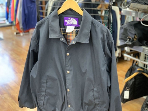 トップスのジャケット