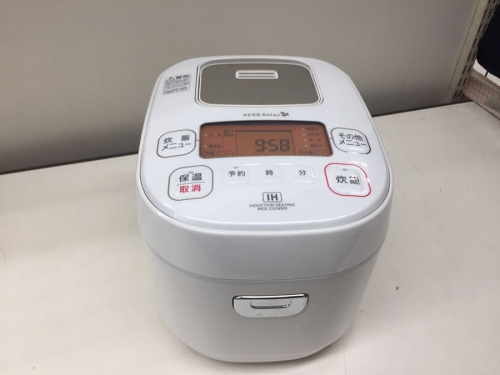 キッチン家電の炊飯器