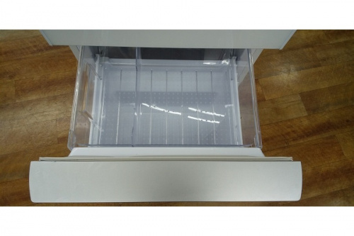 2ドア冷蔵庫のSHARP