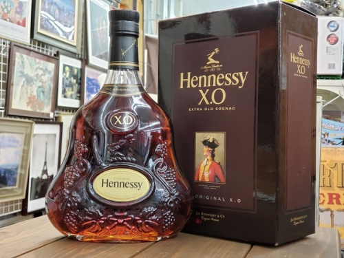 コニャックの王様！Hennessy(ヘネシー)の「ヘネシーXO」入荷致し