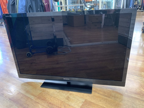 デジタル家電のテレビ