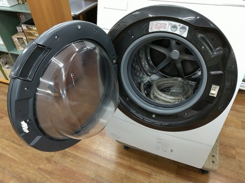 洗濯機のドラム式洗濯機