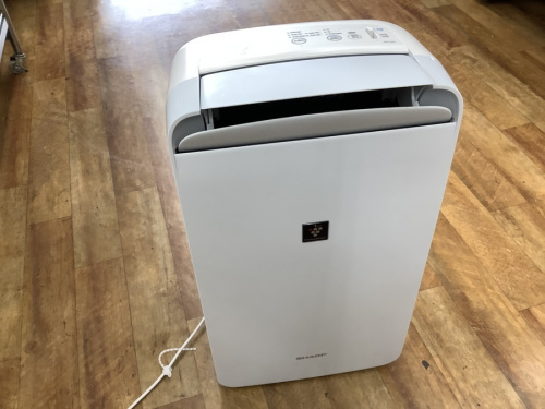 季節家電の除湿機