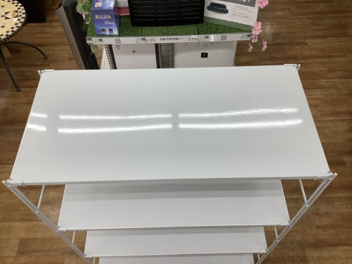 収納家具のユニットシェルフ