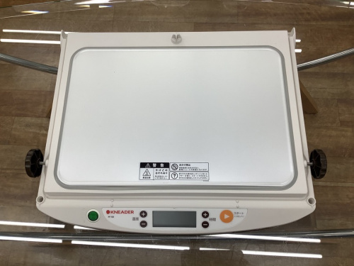 KNEADER(ニーダー) 洗えてたためるパン発酵機を買取入荷致しました