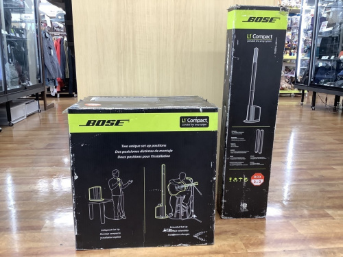 スピーカーのポータブルラインアレイシステム