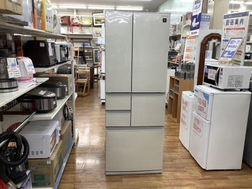 キッチン家電の冷蔵庫