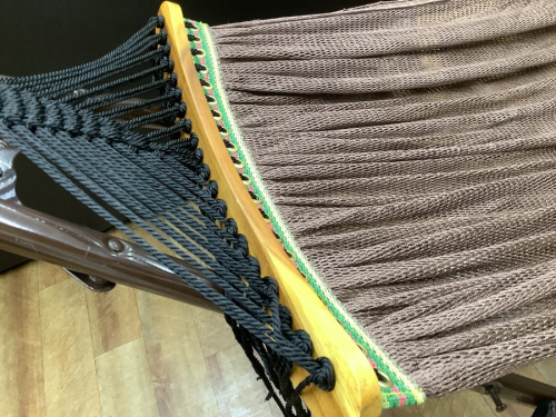 ハンモックのYURAFUWA MOKKU