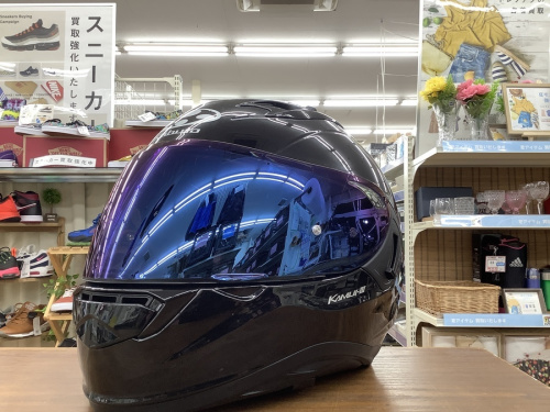 アウトドアのバイク用ヘルメット