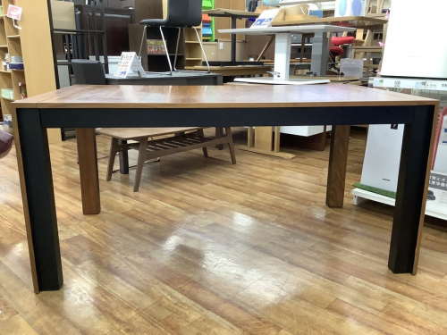 ダイニングセットのArmonia