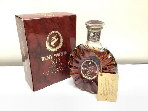 ウィスキーのREMY MARTIN　レミーマルタン
