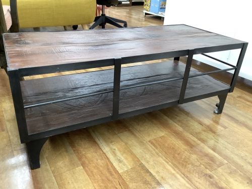 AVボードのjournal standard Furniture