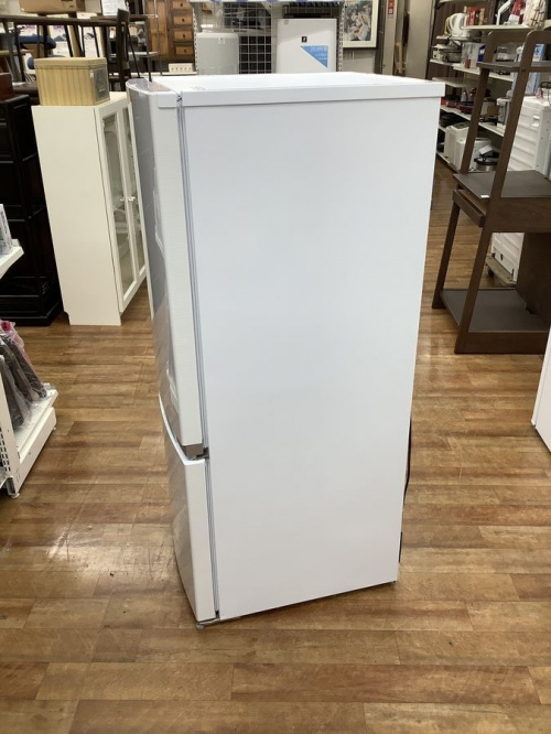 冷蔵庫の2ドア冷蔵庫