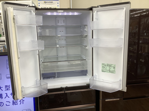 冷蔵庫の6ドア冷蔵庫