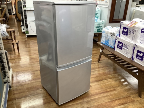 キッチン家電の冷蔵庫