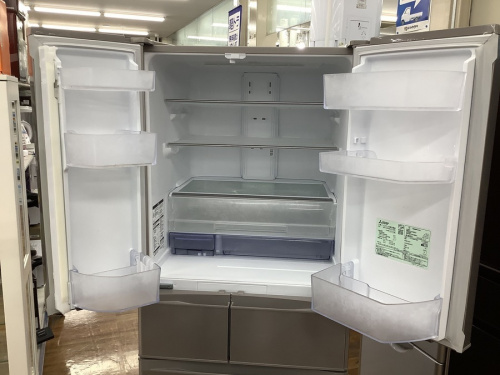 冷蔵庫の6ドア冷蔵庫