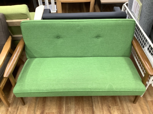 Kチェアのカリモク60