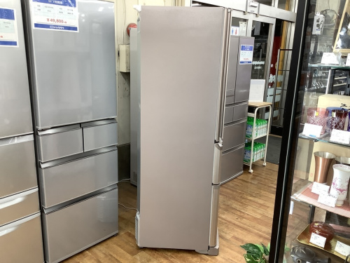 冷蔵庫の3ドア冷蔵庫