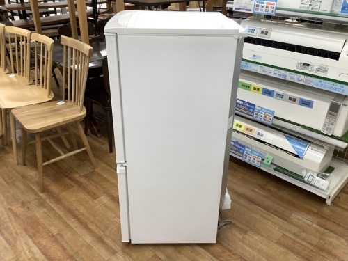 冷蔵庫の2ドア冷蔵庫