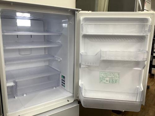 3ドア冷蔵庫のSHARP