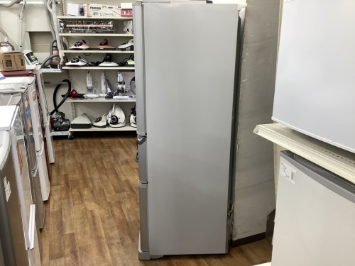 冷蔵庫の3ドア冷蔵庫