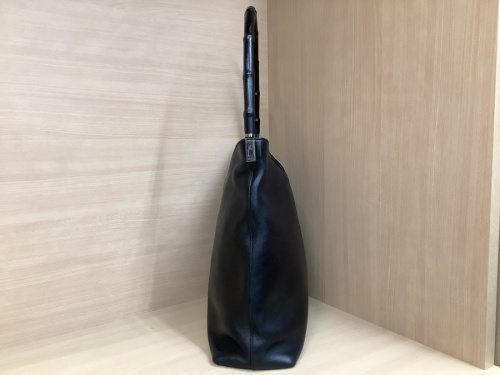 バンブーのハンドバッグ