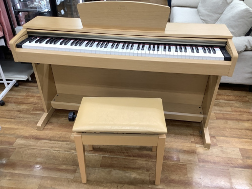 楽器の電子ピアノ