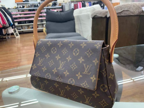 バッグ・財布のバッグ