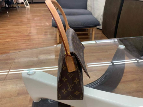 ハンドバッグのLOUIS VUITTON