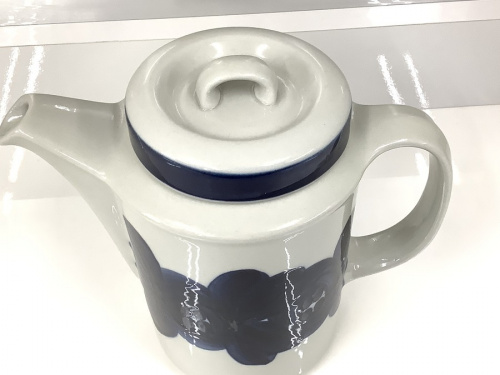 洋食器のティーポット