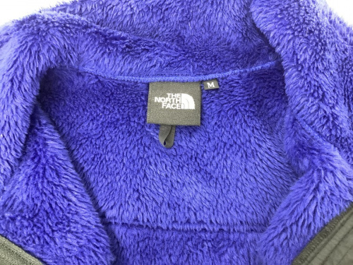 ジャケットのマウンテンバーサロフトジャケット