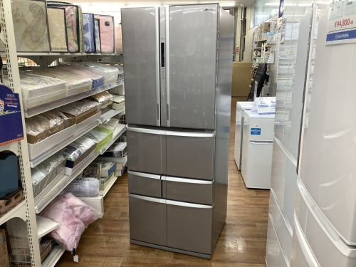 キッチン家電の冷蔵庫