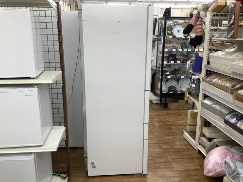 冷蔵庫の6ドア冷蔵庫