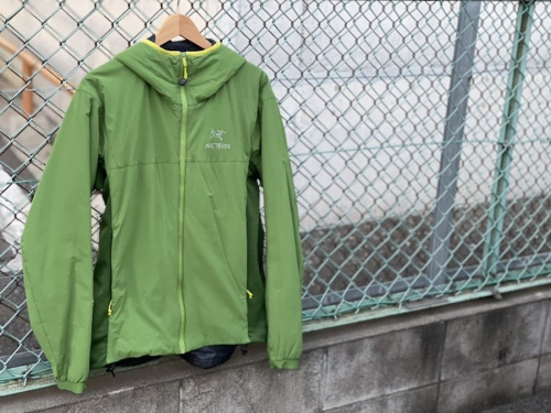 トップスのアウトドア