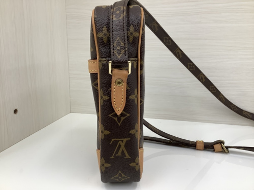 LOUIS VUITTON(ルイヴィトン)のモノグラム