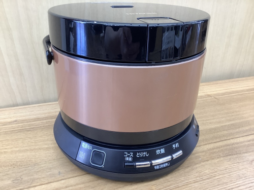 キッチン家電のIH炊飯器