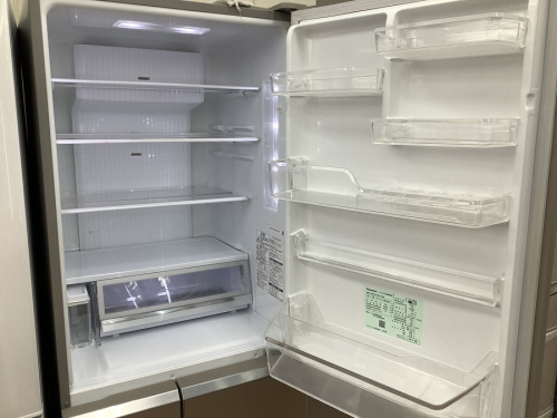 Panasonicの5ドア冷蔵庫